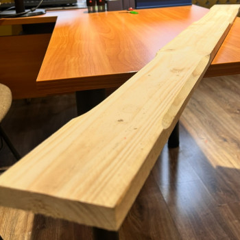 Frēzēts taras dēlis